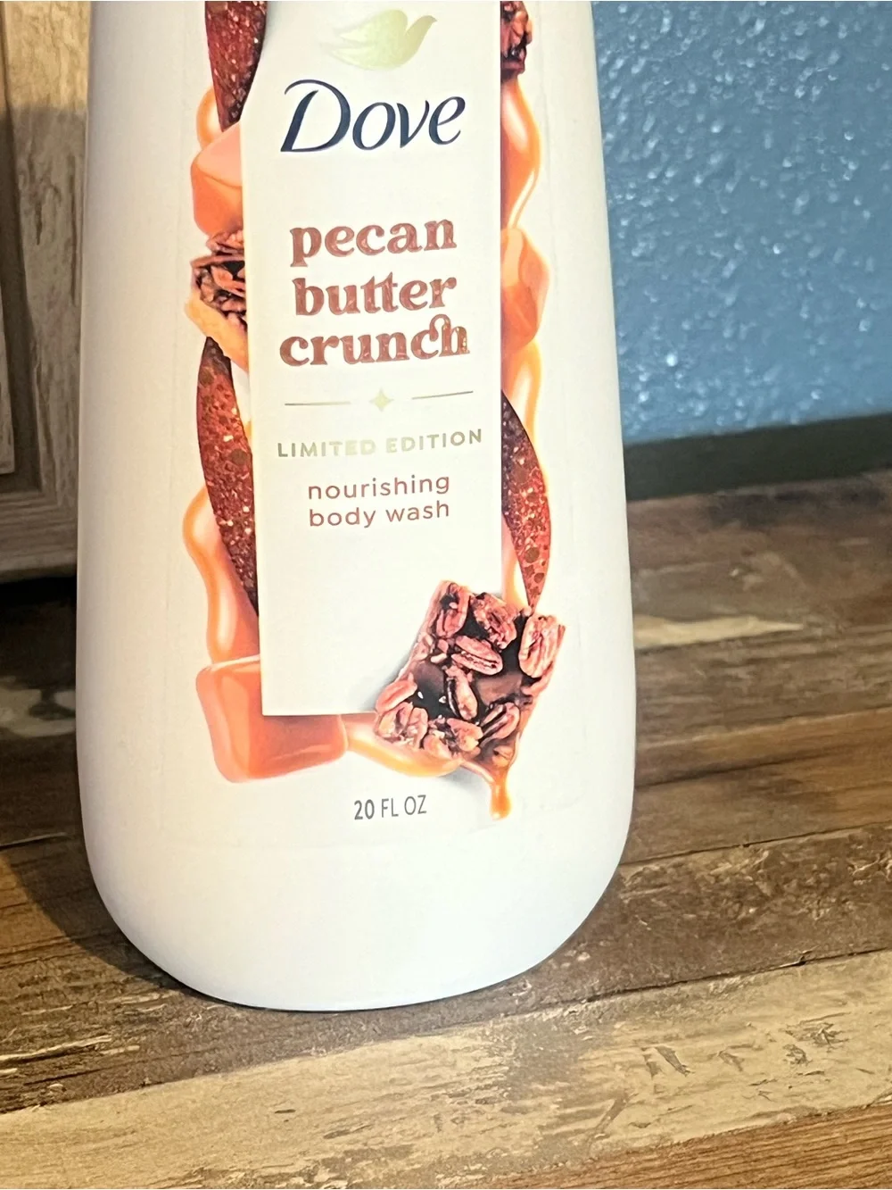 Dove Limited Edition Holiday Treats Pecan Butter Crunch Body Wash 20 ounces New
